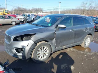 2016 Kia Sorento LX with VIN 5XYPGDA58GG110326, listed as a IAAI auction lot 41535179 with 95,843 mi miles. Bid and sale history available at carsss.com. Image 20.