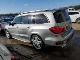 2015 Mercedes-Benz GL-Class GL 550 with VIN 4JGDF7DE4FA591740, listed as a Copart auction lot 37655723 with 189,163 mi miles. Bid and sale history available at carsss.com. Image 2.