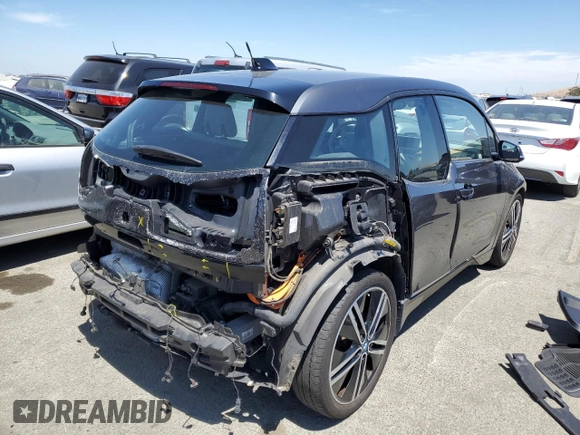 2016 BMW i3 with VIN WBY1Z4C54GV507455, listed as a Copart auction lot 61966073 with 89,514 mi miles. Bid and sale history available at carsss.com. Image 3.