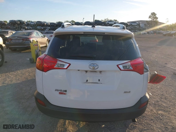 2015 Toyota RAV4 XLE with VIN JTMWFREV4FD069471, listed as a IAAI auction lot 41854384 with 168,663 mi miles. Bid and sale history available at carsss.com. Image 16.