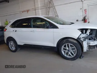 2021 Ford Edge SEL with VIN 2FMPK4J9XMBA38672, listed as a IAAI auction lot 41992994 with 31,834 mi miles. Bid and sale history available at carsss.com. Image 13.
