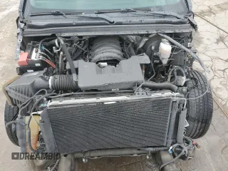 2018 Chevrolet Suburban LT with VIN 1GNSKHKC2JR338352, listed as a Copart auction lot 84706744 with 106,827 mi miles and Salvage Title. Bid and sale history available at carsss.com. Image 12.