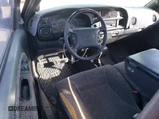 2001 Dodge Ram 2500 with VIN 3B7KF23Z31G169164, listed as a Copart auction lot 76826184 with 132,500 mi miles and Clean Title. Bid and sale history available at carsss.com. Image 8.