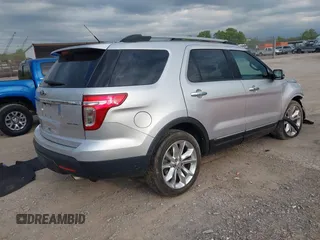 2015 Ford Explorer Limited with VIN 1FM5K7F82FGA99499, listed as a IAAI auction lot 41977756 with 195,622 mi miles and . Bid and sale history available at carsss.com. Image 4.