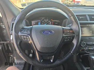 2016 Ford Explorer XLT z VIN 1FM5K8DH4GGD20336, wystawiony jako Copart lot #58873765 z przebiegiem 174 293 mil mil oraz Czysty tytuł • Clean title. Historia ofert i sprzedaży dostępna na DreamBid. Obrazek 9.