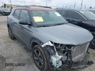2021 Chevrolet TrailBlazer RS with VIN KL79MTSL7MB075743, listed as a IAAI auction lot 41827678 with 45,427 mi miles. Bid and sale history available at carsss.com. Image 1.