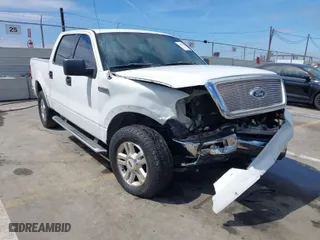 2004 Ford F-150 XLT with VIN 1FTPW14584FA24705, listed as a IAAI auction lot 41883212 with 172,251 mi miles. Bid and sale history available at carsss.com. Image 1.