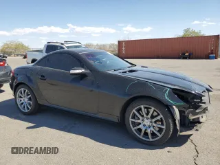 2007 Mercedes-Benz SLK-Class 3.5L with VIN WDBWK56F87F143782, listed as a Copart auction lot 70683924 with 84,130 mi miles and Salvage Title. Bid and sale history available at carsss.com. Image 4.