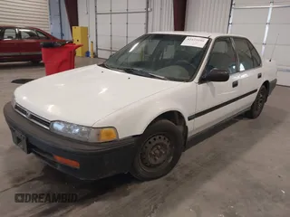 1993 Honda Accord z VIN 1HGCB7648PA190291, wystawiony jako IAAI lot #42425108 z przebiegiem 157 451 mil mil oraz . Historia ofert i sprzedaży dostępna na DreamBid. Obrazek 2.