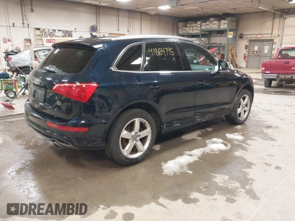 2011 Audi Q5 3.2L Premium Plus with VIN WA1DKAFP4BA028879, listed as a IAAI auction lot 41864795 with 161,288 mi miles. Bid and sale history available at carsss.com. Image 4.