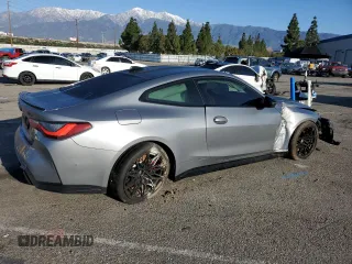 2022 BMW M4 Competition xDrive with VIN WBS43AZ01NCJ25752, listed as a Copart auction lot 38165123 with 17,021 mi miles. Bid and sale history available at carsss.com. Image 3.