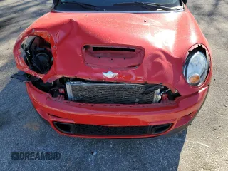 2011 MINI Hardtop S with VIN WMWSV3C5XBTY24525, listed as a Copart auction lot 49977475 with 110,627 mi miles and Salvage title. Bid and sale history available at DreamBid. Image 11.