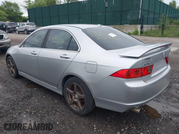 2006 Acura TSX with VIN JH4CL96806C032085, listed as a IAAI auction lot 42340329 with Not provided miles and . Bid and sale history available at DreamBid. Image 3.