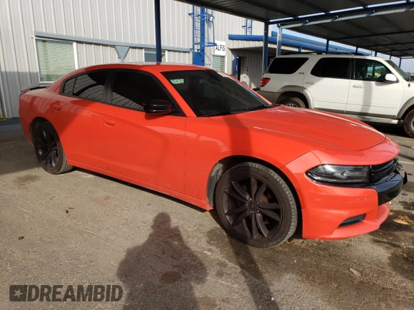 2018 Dodge Charger SXT with VIN 2C3CDXBG9JH167625, listed as a Copart auction lot 45333255 with 100,230 mi miles and Salvage Title. Bid and sale history available at DreamBid. Image 4.