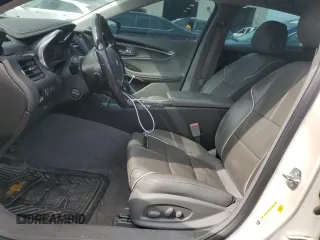 2014 Chevrolet Impala LTZ z VIN 1G1155S37EU105086, wystawiony jako Copart lot #51832605 z przebiegiem 94 588 mil mil oraz Szkoda całkowita • Salvage title. Historia ofert i sprzedaży dostępna na DreamBid. Obrazek 7.
