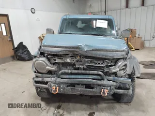 2022 Ford Bronco with VIN 1FMDE5CP1NLB85881, listed as a IAAI auction lot 41400292 with 43,689 mi miles. Bid and sale history available at carsss.com. Image 12.