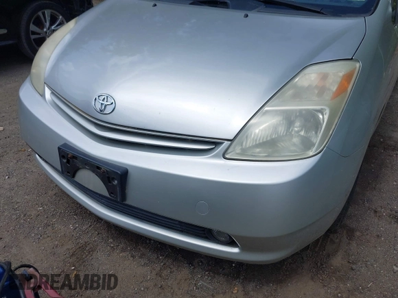 2005 Toyota Prius with VIN JTDKB20U353078084, listed as a IAAI auction lot 42157962 with 170,270 mi miles. Bid and sale history available at carsss.com. Image 6.