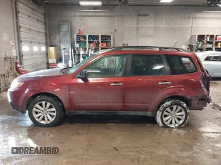 2011 Subaru Forester 2.5X Premium with VIN JF2SHBCC4BH700791, listed as a IAAI auction lot 41602496 with 93,413 mi miles. Bid and sale history available at carsss.com. Image 14.