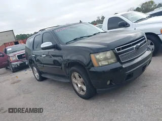 2008 Chevrolet Tahoe LTZ с VIN 1GNFC13018R151706, выставлен на аукционе IAAI как лот 41234053 с пробегом Не указан миль и . История ставок и продаж доступна на DreamBid. Изображение 1.