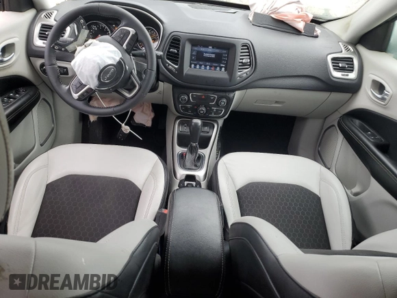 2018 Jeep Compass Latitude z VIN 3C4NJCBB8JT227542, wystawiony jako Copart lot #63772635 z przebiegiem 101 333 mil mil oraz Czysty tytuł • Clean title. Historia ofert i sprzedaży dostępna na DreamBid. Obrazek 8.