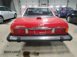 1982 Mercedes-Benz 380 with VIN WDBBA45A9CB015960, listed as a Copart auction lot 83823724 with 141,060 mi miles and Clean Title. Bid and sale history available at carsss.com. Image 6.