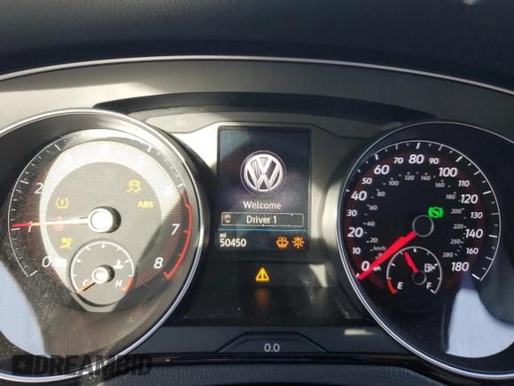 2019 Volkswagen Arteon SE z VIN WVWBR7AN4KE028231, wystawiony jako Copart lot #40588334 z przebiegiem 50 450 mil mil oraz . Historia ofert i sprzedaży dostępna na DreamBid. Obrazek 9.
