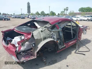 2015 Ford Mustang GT z VIN 1FA6P8CF7F5310300, wystawiony jako IAAI lot #41944703 z przebiegiem Nie podano mil oraz . Historia ofert i sprzedaży dostępna na DreamBid. Obrazek 4.