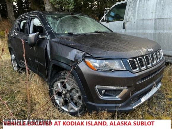 2018 Jeep Compass Limited with VIN 3C4NJDCB7JT283461, listed as a Copart auction lot 79562754 with 65,658 mi miles and Salvage Title. Bid and sale history available at carsss.com. Image 1.