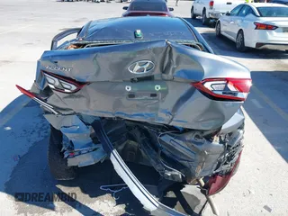 2019 Hyundai Accent Limited with VIN 3KPC34A3XKE069177, listed as a IAAI auction lot 40821291 with 90,855 mi miles. Bid and sale history available at carsss.com. Image 6.