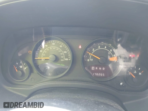 2016 Jeep Patriot Latitude with VIN 1C4NJRFB4GD580484, listed as a IAAI auction lot 42006184 with 178,265 mi miles. Bid and sale history available at carsss.com. Image 7.