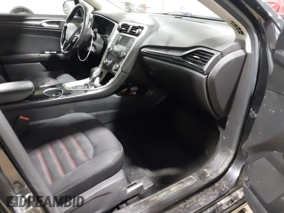 2013 Ford Fusion SE with VIN 3FA6P0H76DR336531, listed as a IAAI auction lot 41053464 with 202,050 mi miles. Bid and sale history available at carsss.com. Image 5.