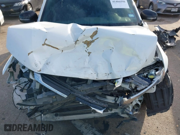 2018 Mitsubishi Outlander SE with VIN JA4AD3A38JZ051403, listed as a IAAI auction lot 41406598 with 116,190 mi miles and . Bid and sale history available at DreamBid. Image 6.