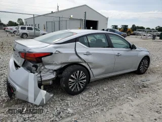 2023 Nissan Altima 2.5 SV with VIN 1N4BL4DVXPN321995, listed as a Copart auction lot 60495824 with 40,840 mi miles and Salvage Title. Bid and sale history available at carsss.com. Image 3.