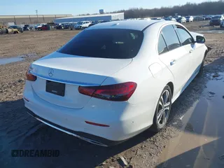 2021 Mercedes-Benz E-Class E 350 with VIN W1KZF8DB3MA874753, listed as a IAAI auction lot 41757038 with 52,022 mi miles. Bid and sale history available at carsss.com. Image 4.