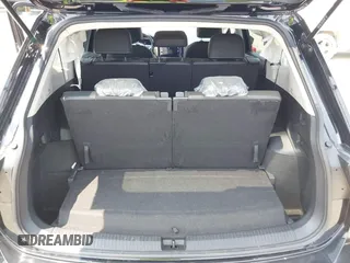2023 Volkswagen Tiguan SE with VIN 3VVNB7AX5PM017938, listed as a IAAI auction lot 42453818 with 177,906 mi miles and . Bid and sale history available at DreamBid. Image 18.