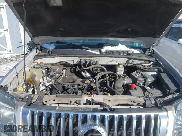 2008 Mercury Mariner with VIN 4M2CU91Z68KJ45797, listed as a IAAI auction lot 41615117 with 87,936 mi miles. Bid and sale history available at carsss.com. Image 10.