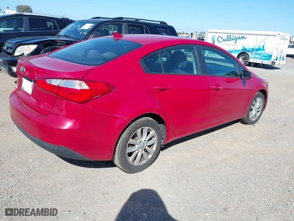 2014 Kia Forte LX with VIN KNAFX4A60E5223713, listed as a IAAI auction lot 41708517 with 200164 miles. Bid and sale history available at carsss.com. Image 4.