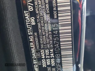 2013 Mercedes-Benz C 250 Sport с VIN WDDGF4HB1DA751415, выставлен на аукционе Copart как лот 60833735 с пробегом Не указан миль и Списание • Salvage title. История ставок и продаж доступна на DreamBid. Изображение 12.