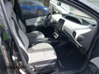 2016 Toyota Prius Two z VIN JTDKBRFU4G3509129, wystawiony jako IAAI lot #42321562 z przebiegiem 246 582 mil mil oraz . Historia ofert i sprzedaży dostępna na DreamBid. Obrazek 5.