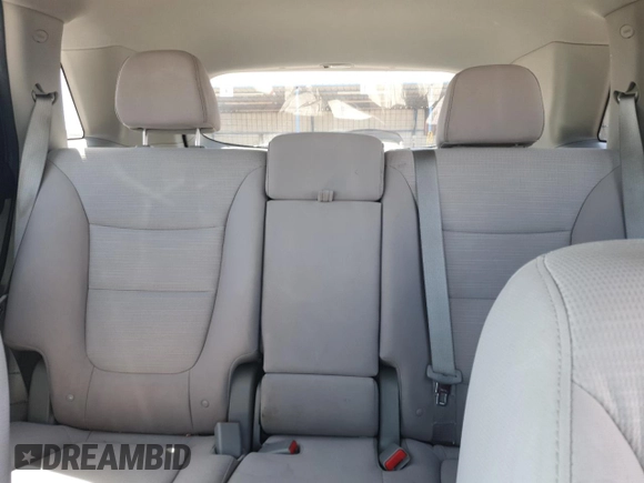 2014 Kia Sorento LX z VIN 5XYKT4A74EG461352, wystawiony jako Copart lot #53847275 z przebiegiem 100 700 mil mil oraz Szkoda całkowita • Salvage title. Historia ofert i sprzedaży dostępna na DreamBid. Obrazek 10.