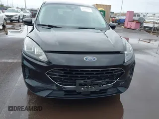 2021 Ford Escape SE z VIN 1FMCU0G61MUA15936, wystawiony jako IAAI lot #41725241 z przebiegiem 48 865 mil mil oraz . Historia ofert i sprzedaży dostępna na DreamBid. Obrazek 12.