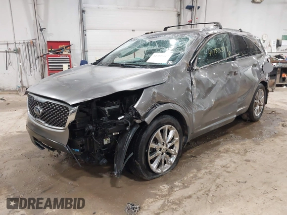 2018 Kia Sorento SX with VIN 5XYPKDA54JG390445, listed as a IAAI auction lot 41755347 with 147,691 mi miles and . Bid and sale history available at carsss.com. Image 18.