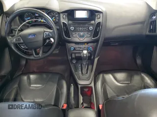 2015 Ford Focus SE with VIN 1FADP3F26FL385522, listed as a Copart auction lot 57963245 with 82,794 mi miles and Salvage title. Bid and sale history available at DreamBid. Image 8.
