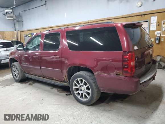 2008 Chevrolet Suburban LT w/2LT with VIN 3GNFK16318G198971, listed as a Copart auction lot 76050304 with 229,533 mi miles and Clean Title. Bid and sale history available at carsss.com. Image 2.