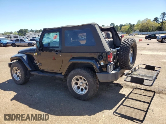 2007 Jeep Wrangler Sahara z VIN 1J4FA54177L183617, wystawiony jako Copart lot #49660785 z przebiegiem 178 846 mil mil oraz Szkoda całkowita • Salvage title. Historia ofert i sprzedaży dostępna na DreamBid. Obrazek 2.