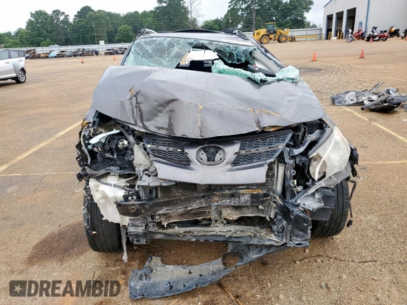 2013 Toyota RAV4 Limited с VIN 2T3YFREV7DW045349, выставлен на аукционе Copart как лот 58204545 с пробегом Не указан миль и На запчасти • Non repairable. История ставок и продаж доступна на DreamBid. Изображение 5.