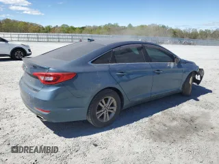 2015 Hyundai Sonata 2.4L SE with VIN 5NPE24AF4FH186244, listed as a Copart auction lot 49921124 with 169,870 mi miles and Clean Title. Bid and sale history available at carsss.com. Image 3.