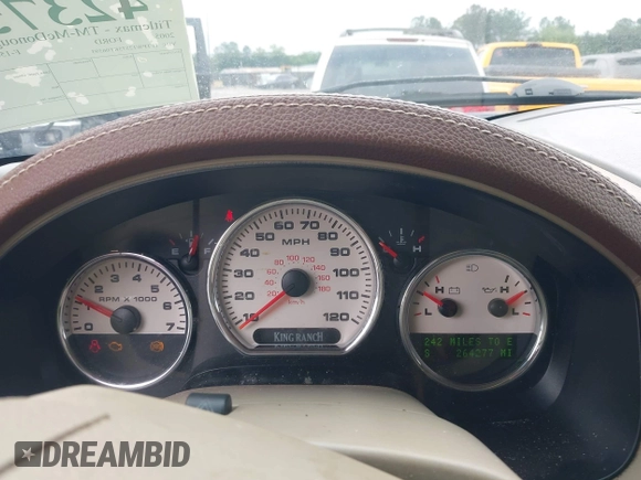 2005 Ford F-150 XLT z VIN 1FTPW12575KF06593, wystawiony jako IAAI lot #42375560 z przebiegiem 264 277 mil mil oraz . Historia ofert i sprzedaży dostępna na DreamBid. Obrazek 7.