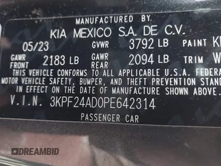 2023 Kia Forte LXS z VIN 3KPF24AD0PE642314, wystawiony jako IAAI lot #41719486 z przebiegiem 17 585 mil mil oraz . Historia ofert i sprzedaży dostępna na DreamBid. Obrazek 9.