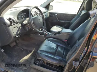 2005 Mercedes-Benz M 350 with VIN 4JGAB57E05A525053, listed as a Copart auction lot 56930405 with 189,146 mi miles and Salvage title. Bid and sale history available at DreamBid. Image 7.